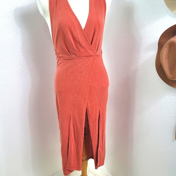 FREE PEOPLE RISING SUN SLEEVELESS FRONT SPLIT V-NECK DRESS OR SWIM COVERUP XS - Picture 1 of 16